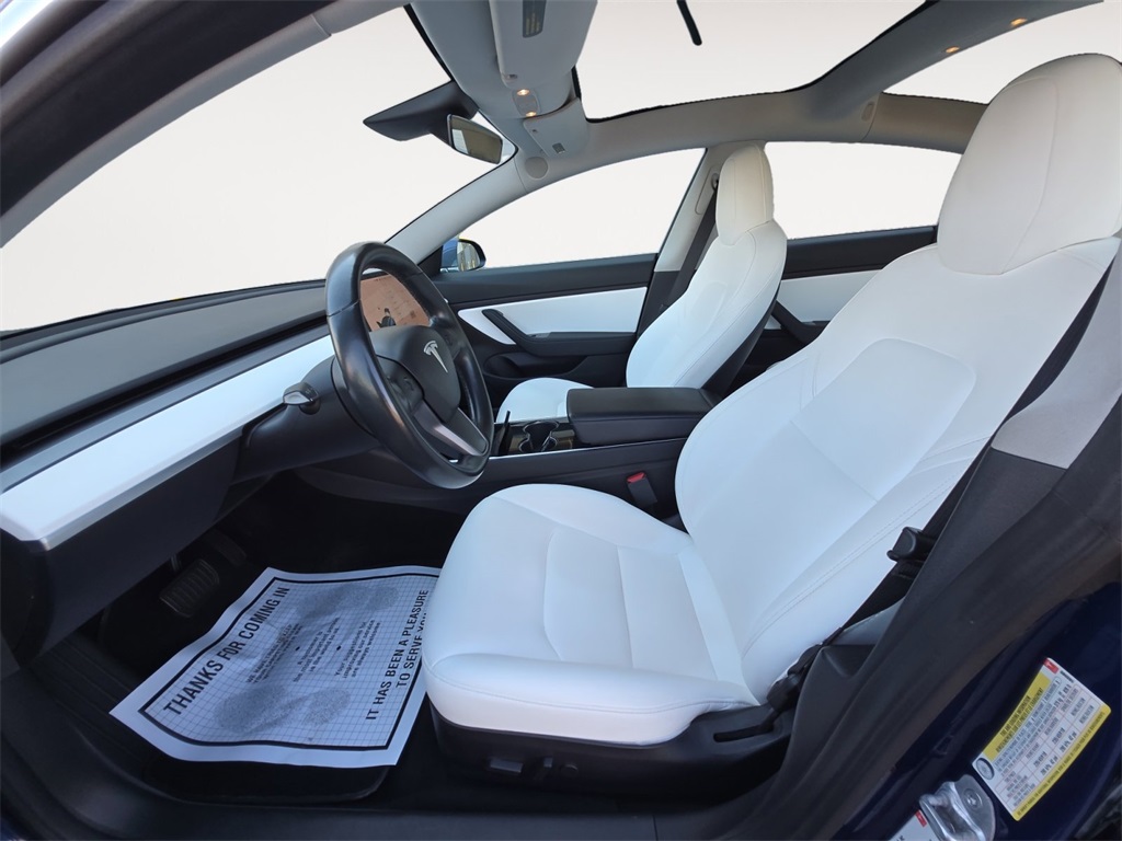 2018 Tesla Model 3 Long Range photo 9