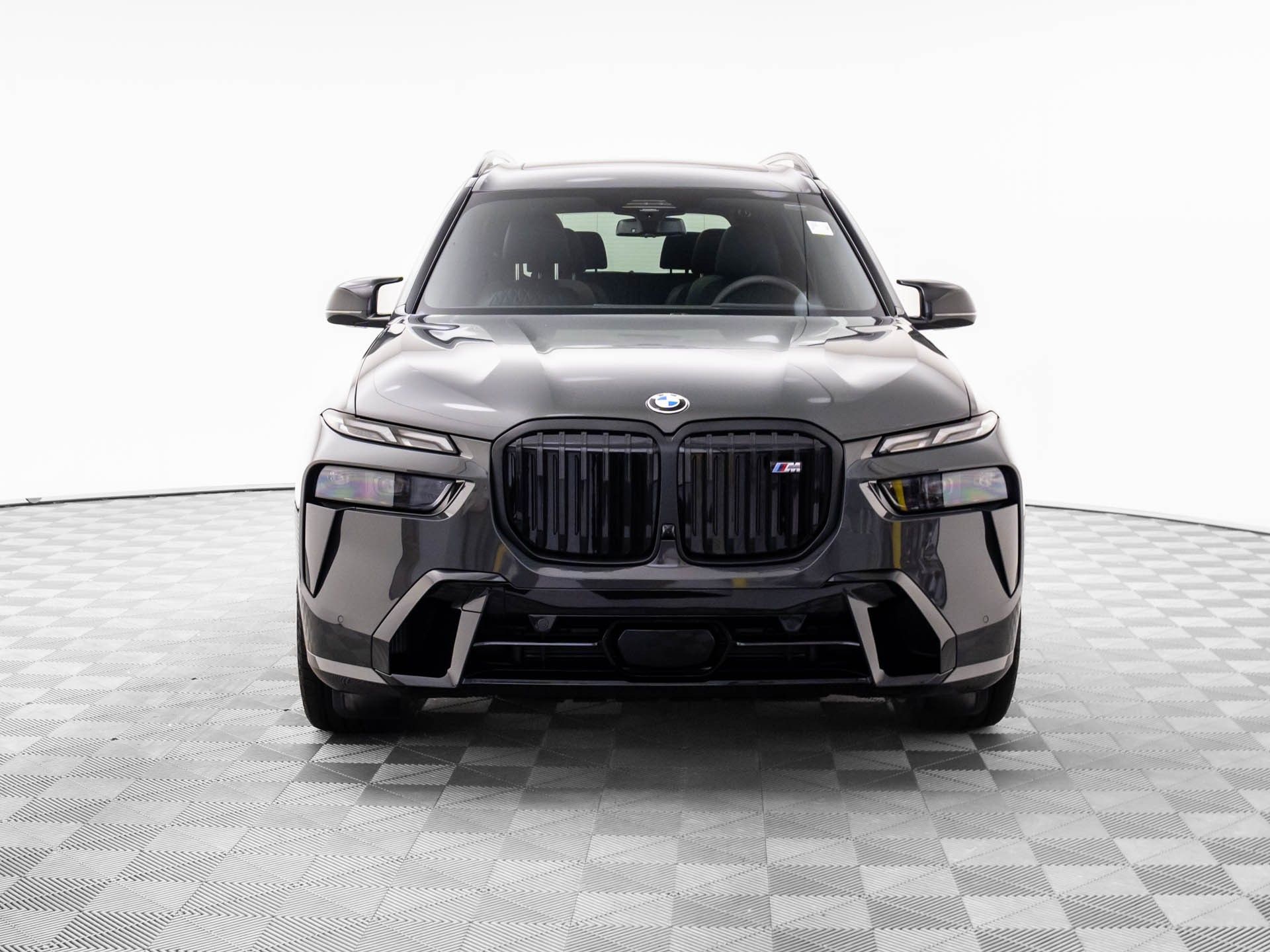 New 2026 Dravit Grey Metallic BMW M60i image 9