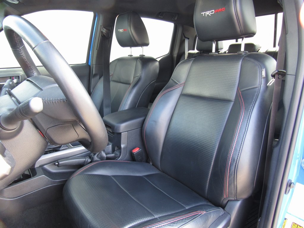 2019 Toyota Tacoma TRD Pro photo 13