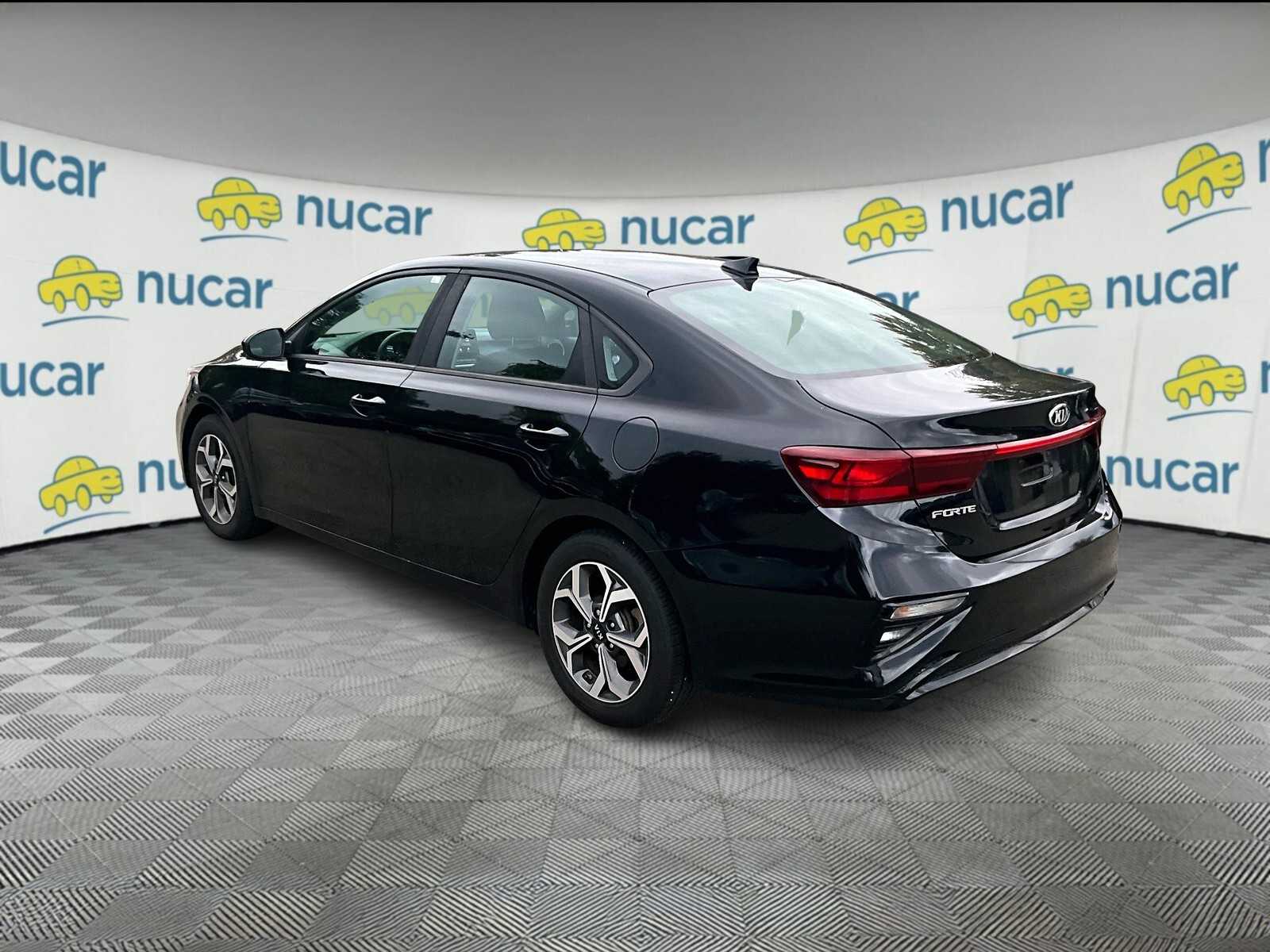 2019 Kia Forte LXS photo 3