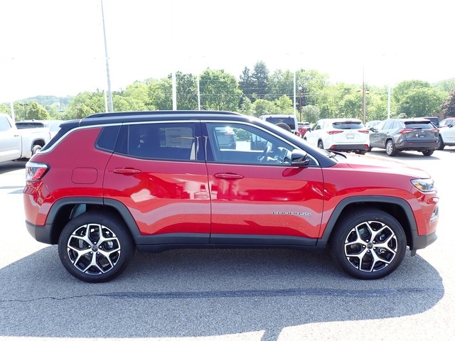 2025 Jeep Compass Limited photo 7