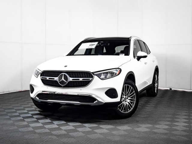 2025 Mercedes-Benz GLC