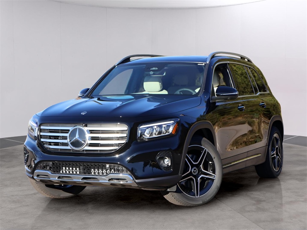 2026 Mercedes-Benz GLB GLB 250's photo