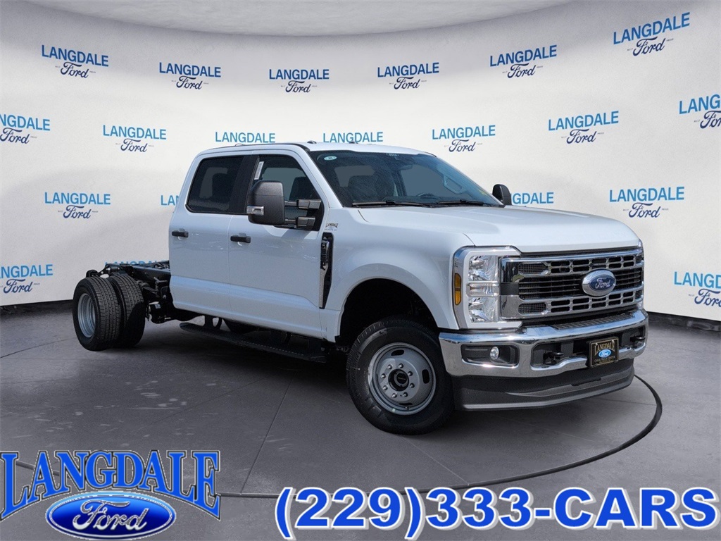 2026 Ford F-350 XL photo 2