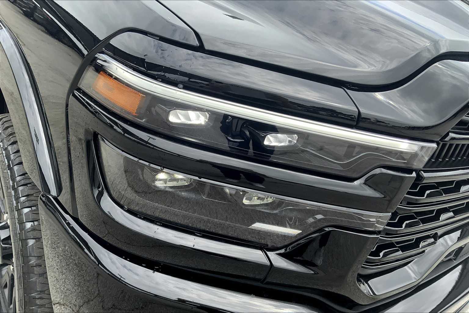 2025 Ram 2500 Limited photo 11