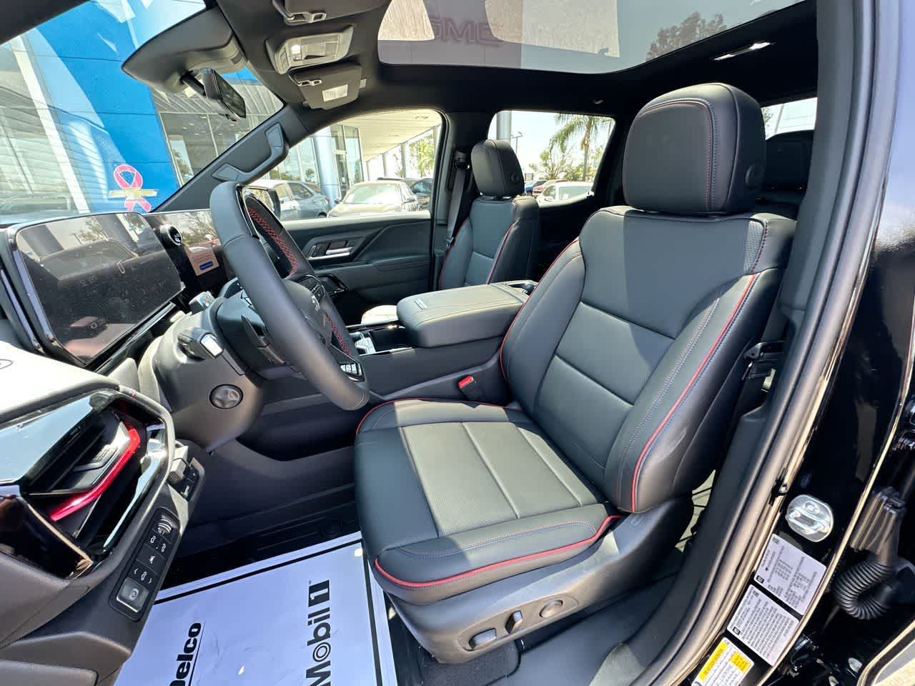 2024 Chevrolet Silverado EV RST photo 19