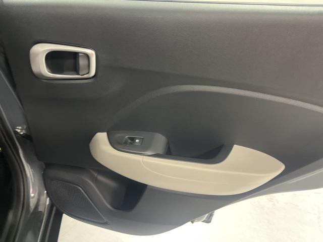2026 Hyundai Venue SEL photo 22
