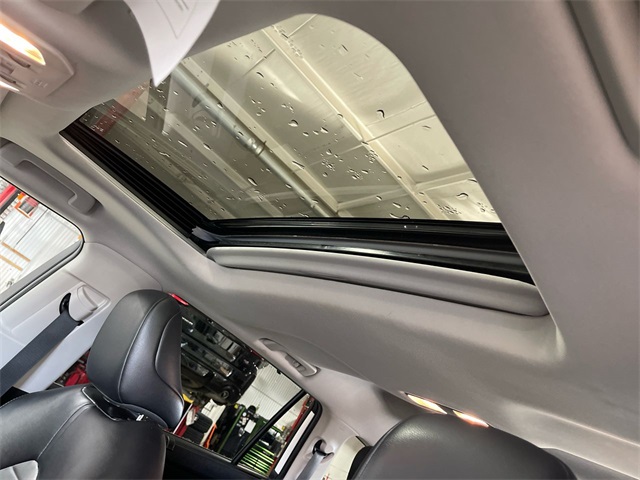 2022 Toyota Highlander XLE photo 21