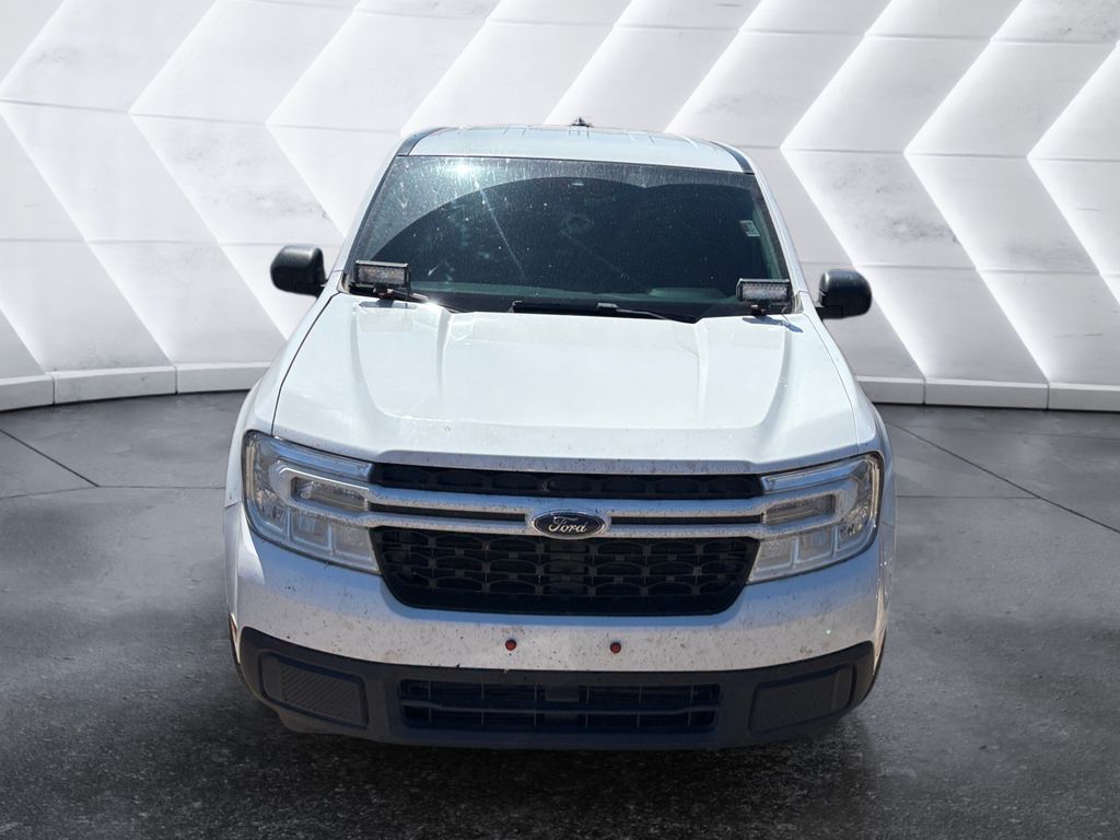 2024 Ford Maverick XLT photo 2