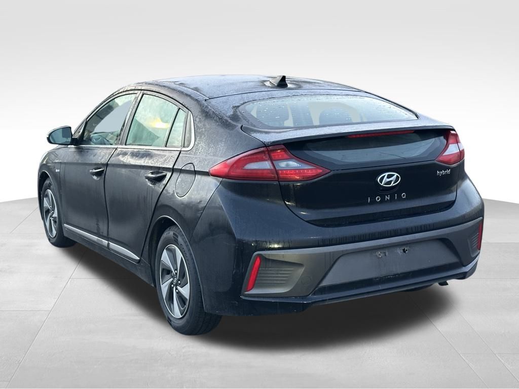 2019 Hyundai Ioniq SEL photo 3