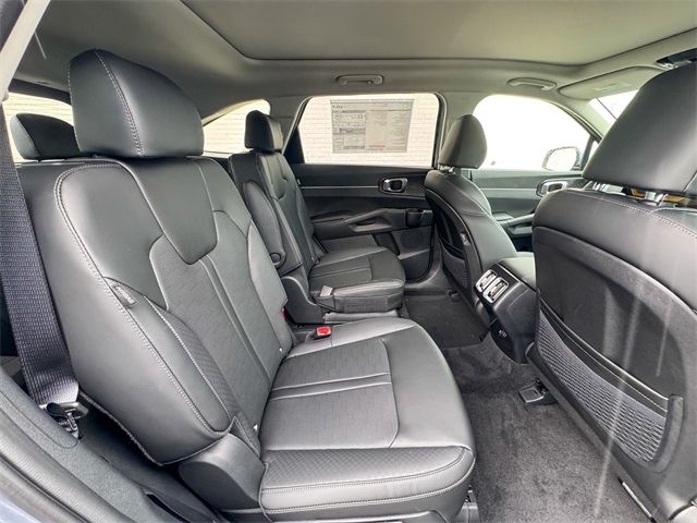2025 Kia Sorento EX photo 20