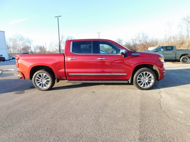 2024 Chevrolet Silverado 1500 High Country photo 2