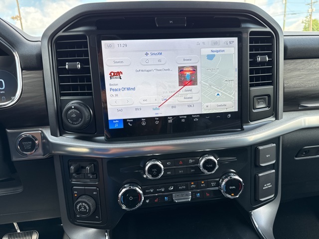 2025 Ford F-150 Lariat photo 29