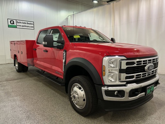 2025 Ford Super Duty F-550 DRW XL