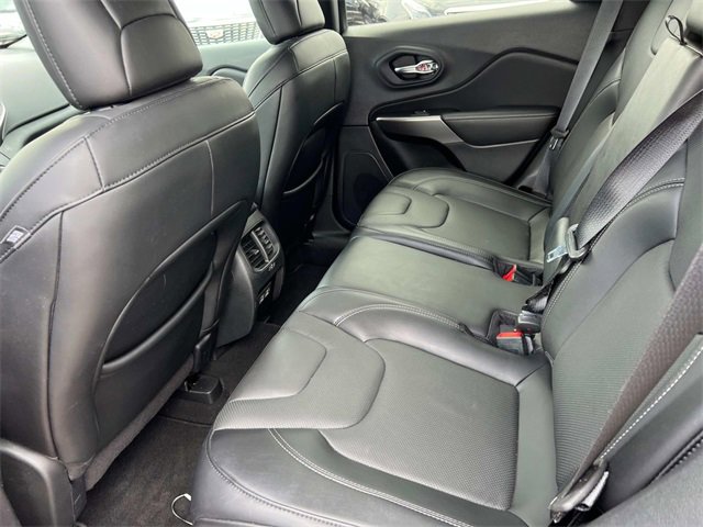 2021 Jeep Cherokee Latitude Lux photo 10