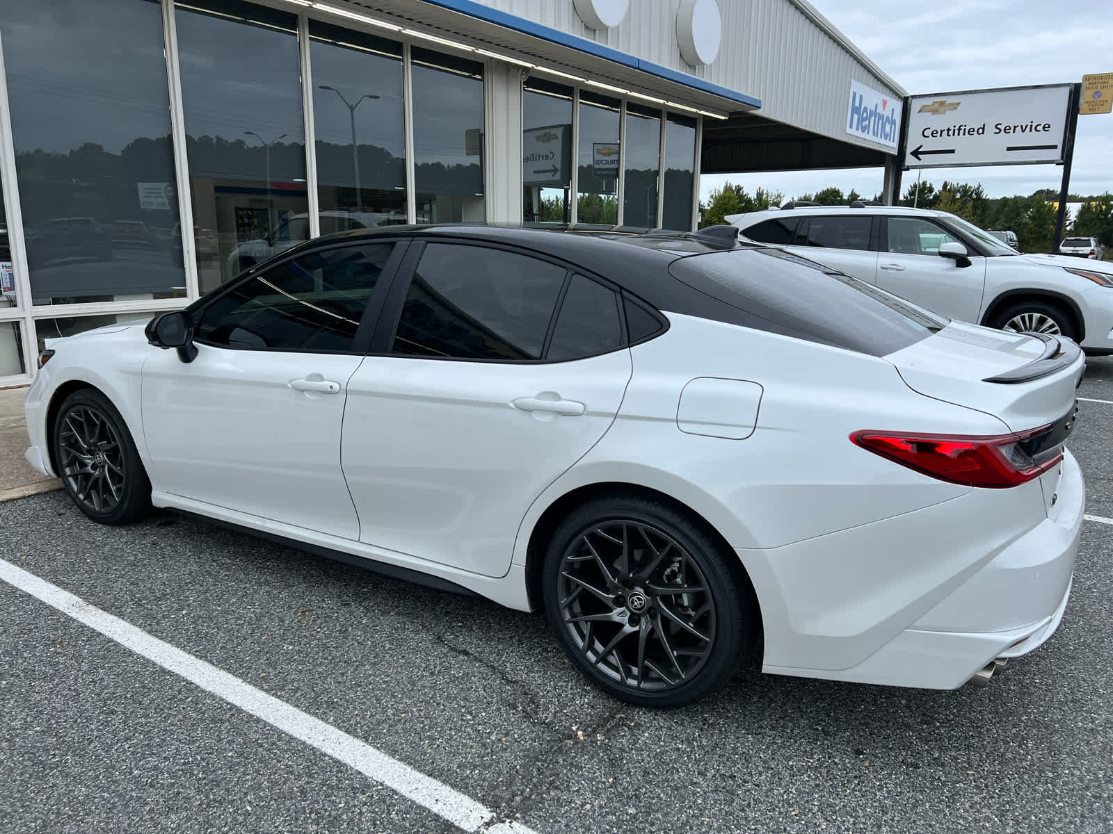 2025 Toyota Camry XSE photo 4