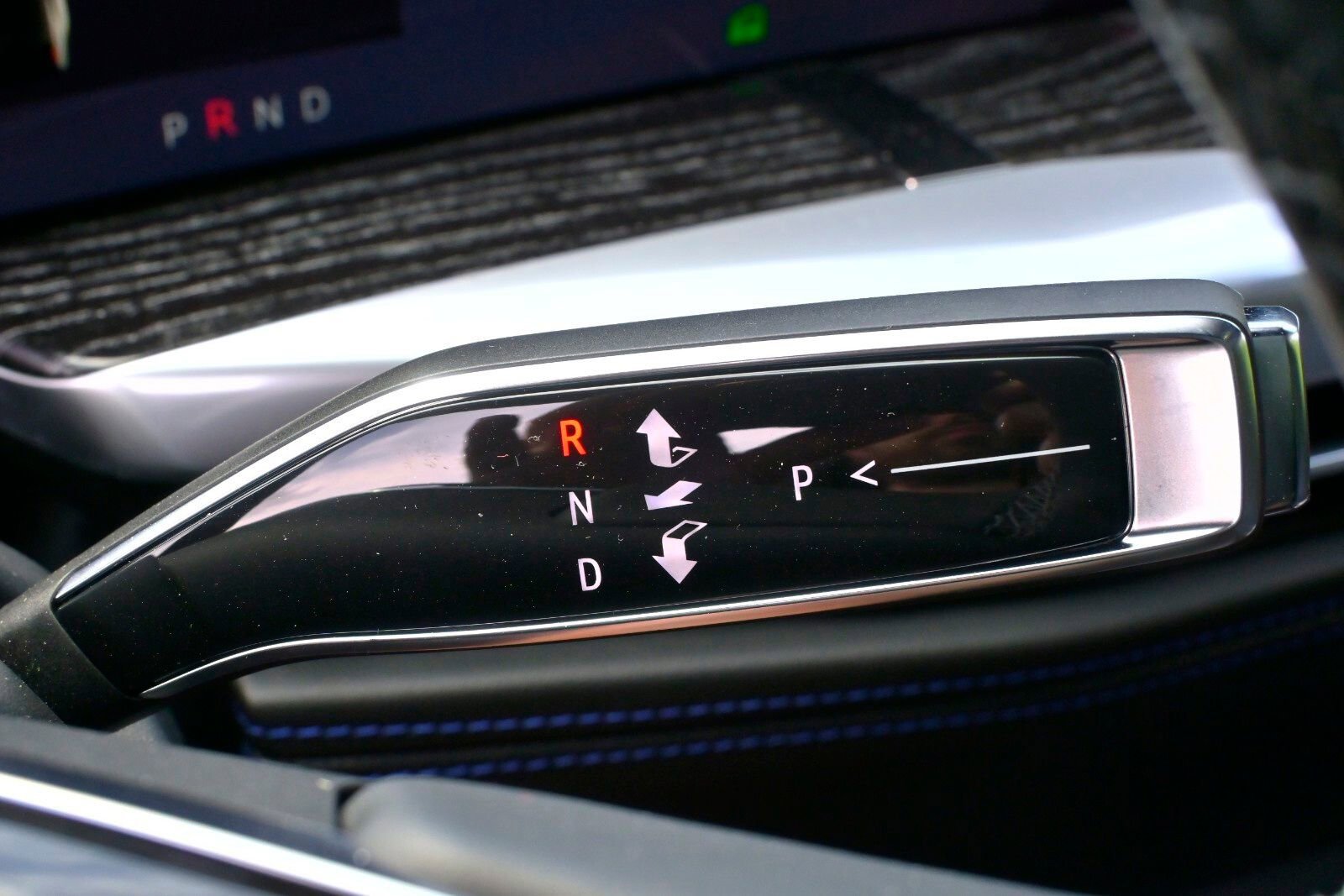 2025 Cadillac Escalade IQ Sport photo 5