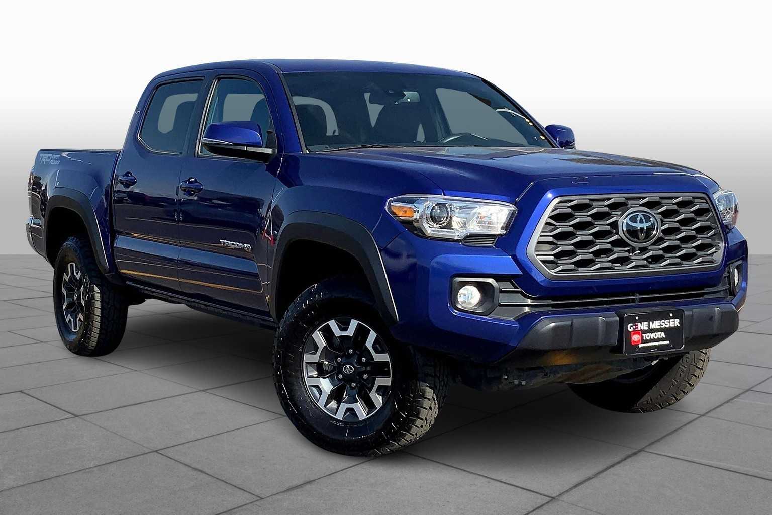 2023 Toyota Tacoma TRD Off-Road V6 photo 3