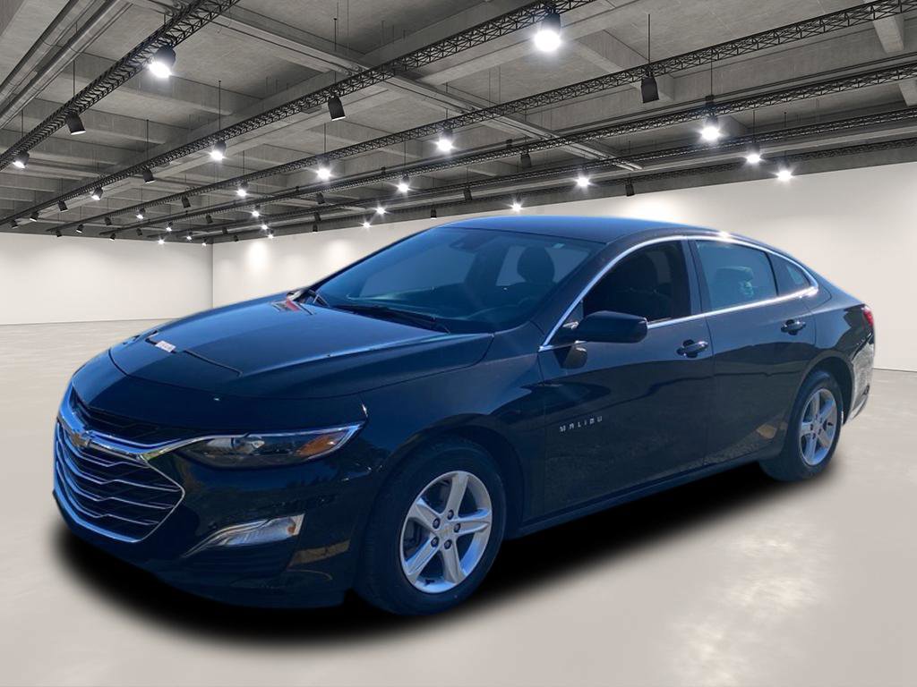 2024 Chevrolet Malibu photo 3