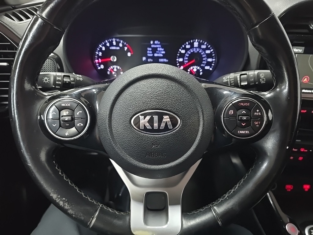 2020 Kia Soul EX photo 18