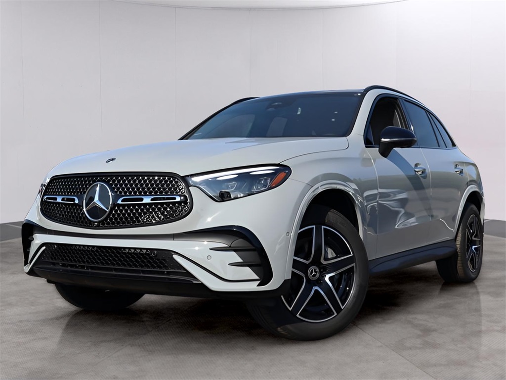 2026 Mercedes-Benz GLC Base's photo
