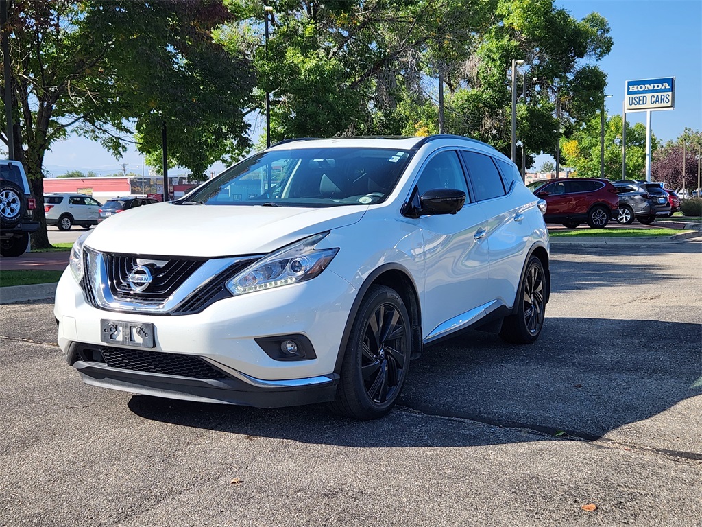 2017 Nissan Murano Platinum photo 2