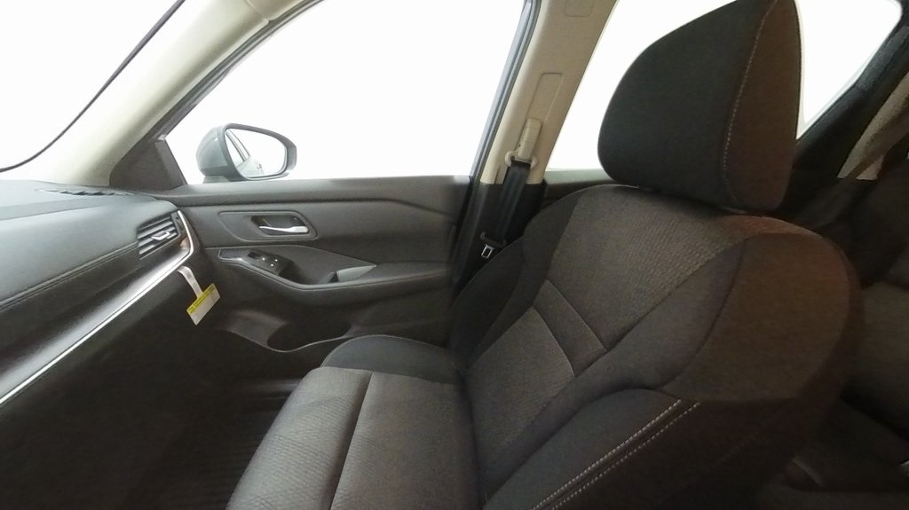 2026 Nissan Rogue SV photo 25