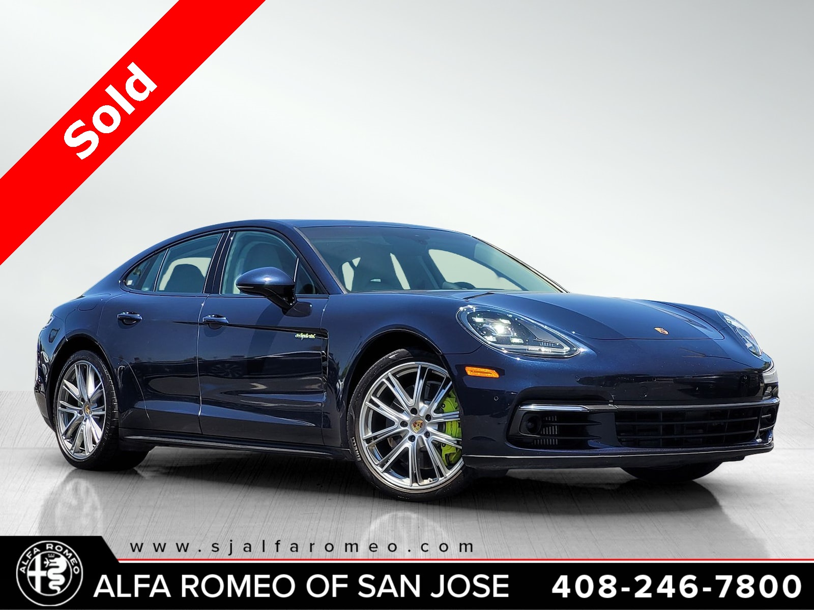 2018 Porsche Panamera 4 E-Hybrid's photo