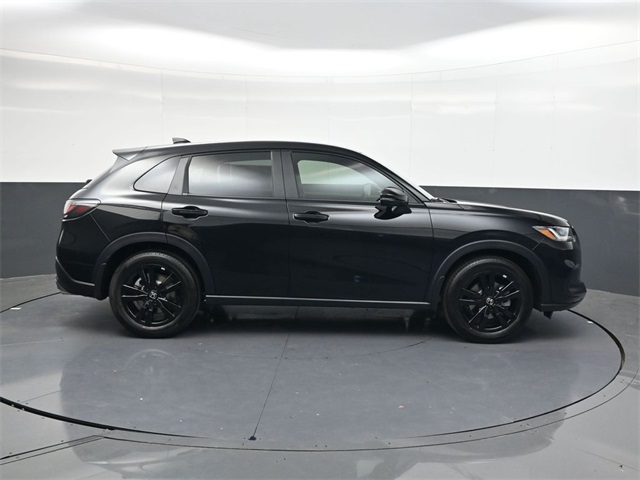 2026 Honda HR-V Sport photo 2