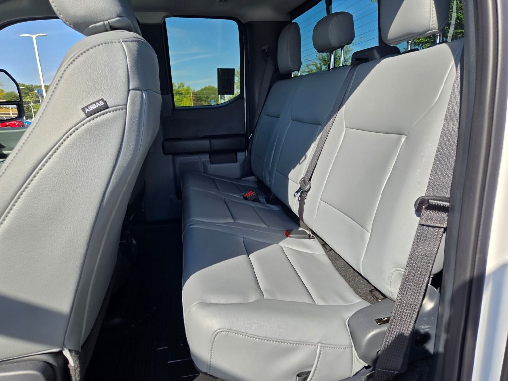 2025 Ford F-250 XL photo 15
