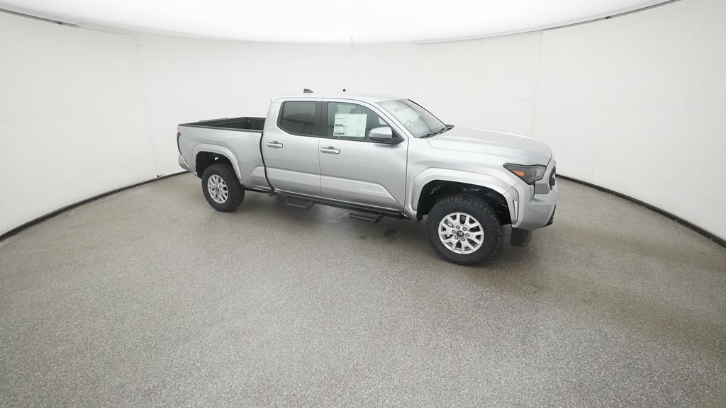 2025 Toyota Tacoma SR5 photo 27