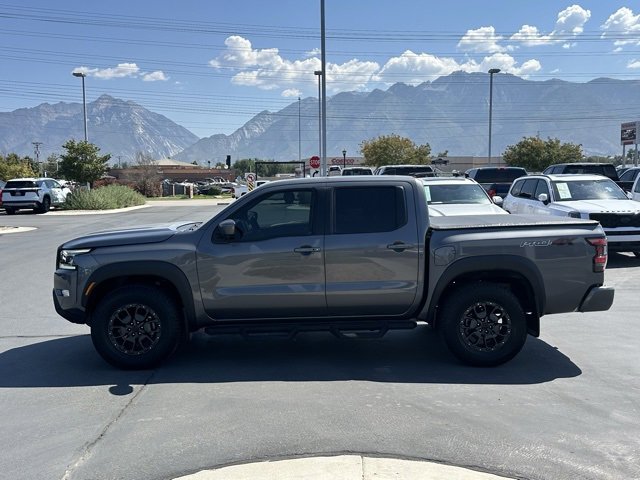 2023 Nissan Frontier PRO-4X photo 6