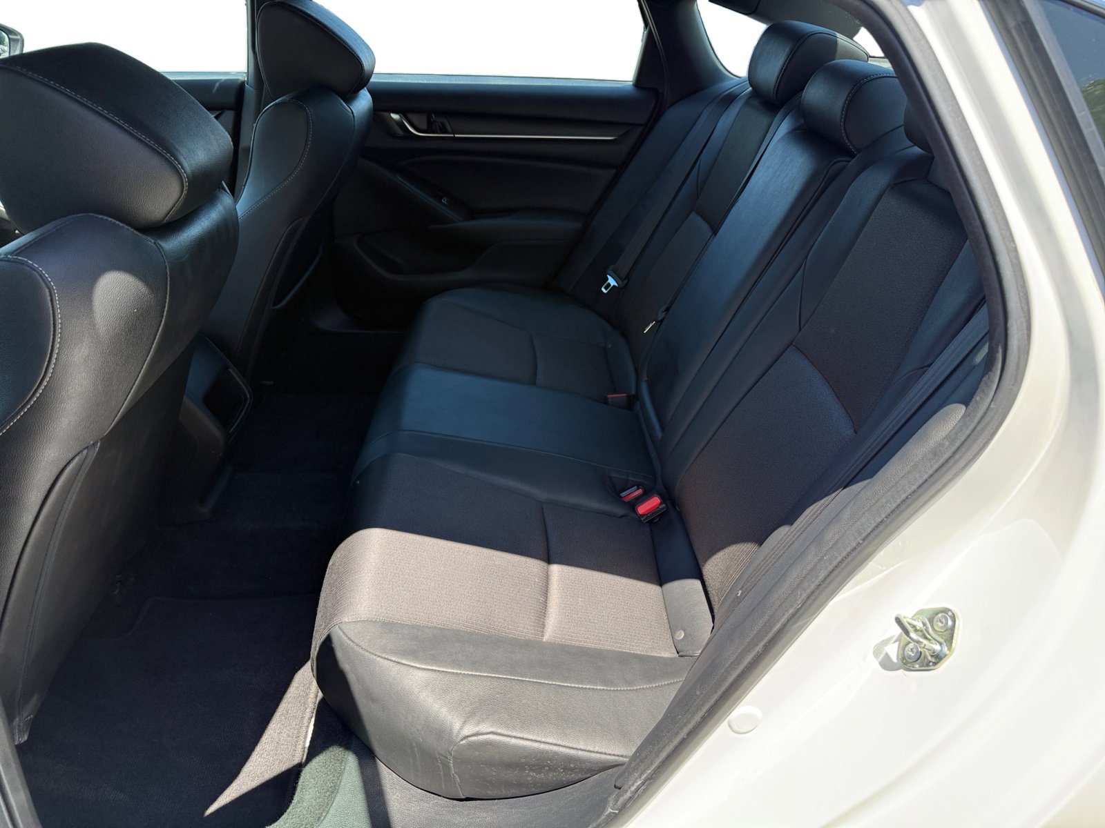 2020 Honda Accord Sport photo 16