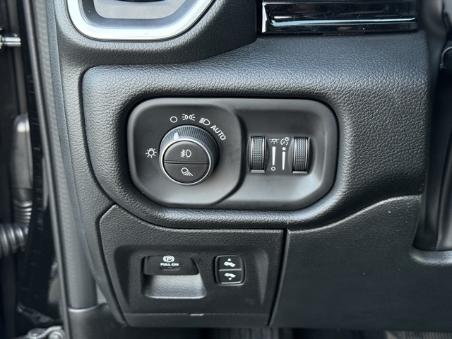 2026 Ram 1500 Laramie photo 20