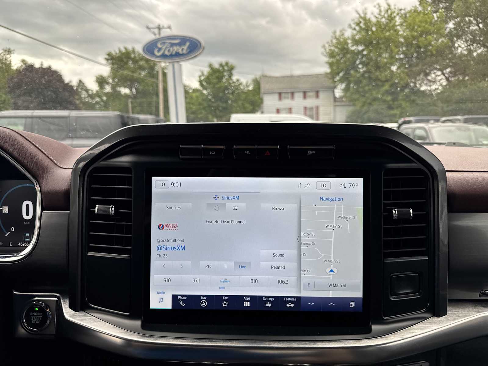 2022 Ford F-150 Lariat photo 31
