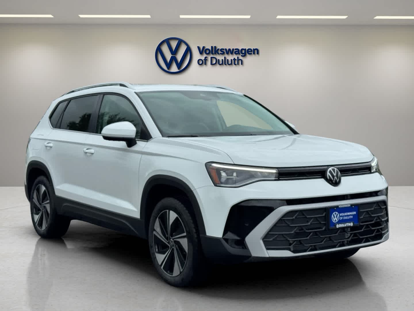 2025 Volkswagen Taos SE photo 7