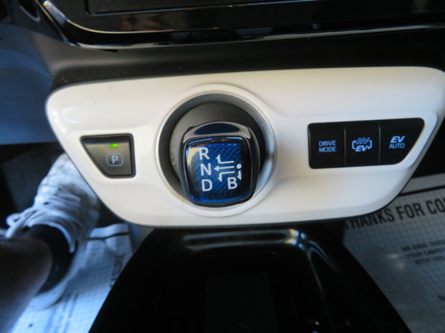2017 Toyota Prius Prime Three Four photo 21