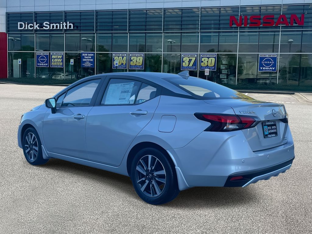 2025 Nissan Versa 1.6 SV photo 4