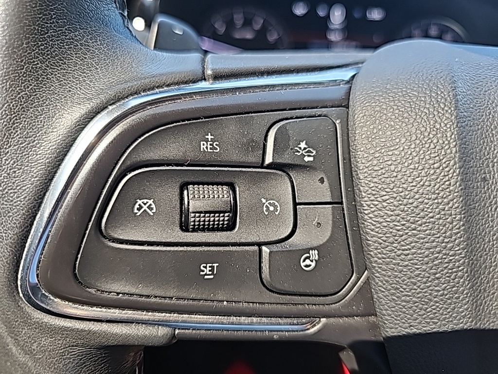 2023 Buick Envision Essence photo 4