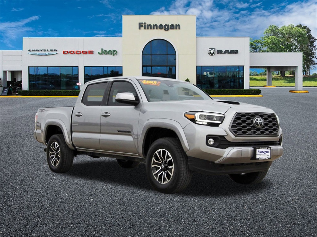 2021 Toyota Tacoma TRD Sport's photo