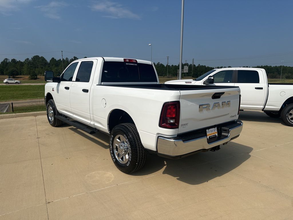 2026 Ram 2500 Tradesman photo 4