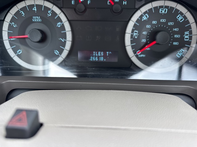 2011 Ford Escape XLS photo 16