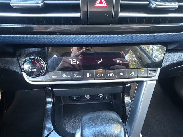 2023 Kia Seltos S photo 26
