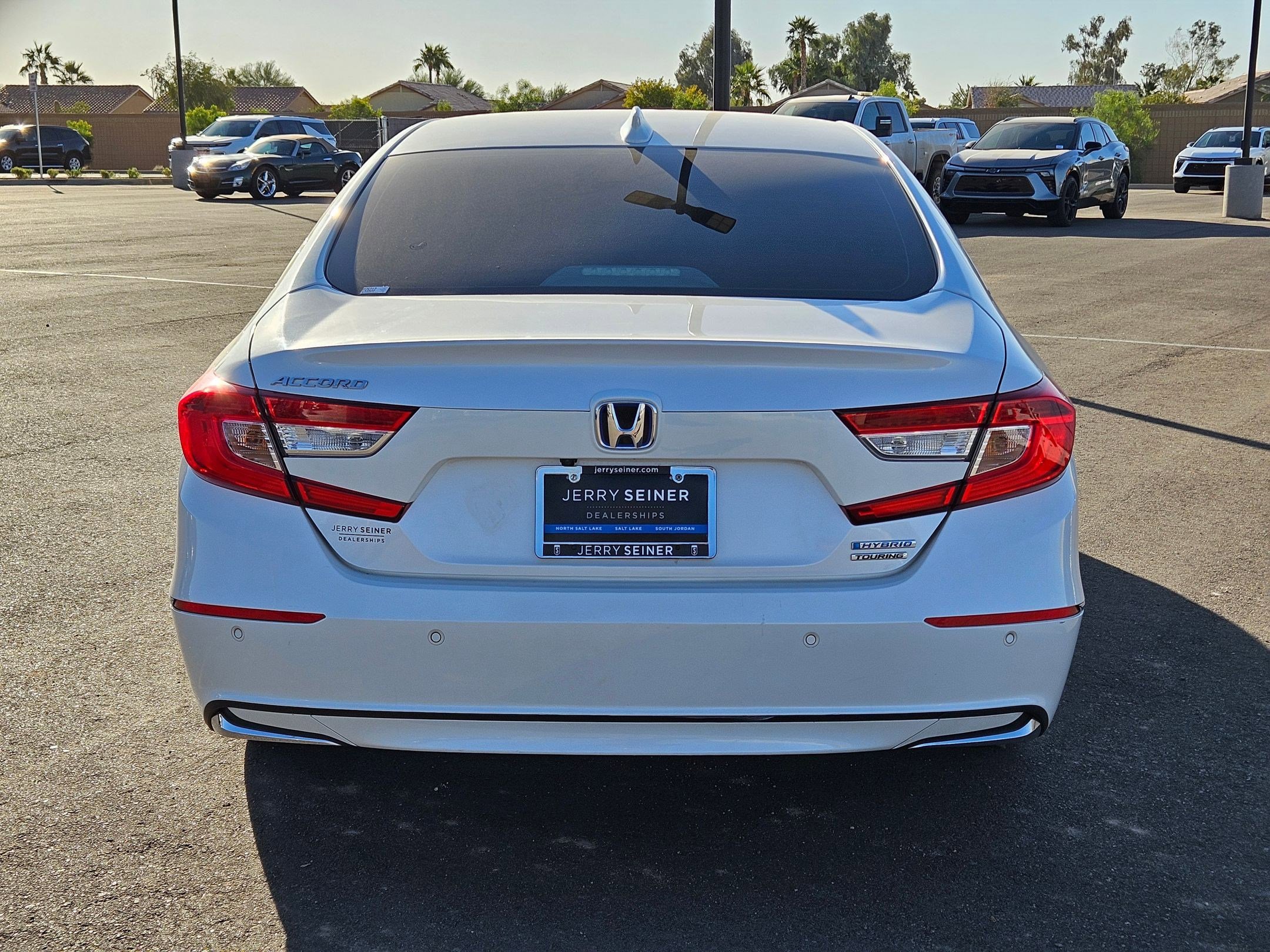 2021 Honda Accord Hybrid Touring photo 4