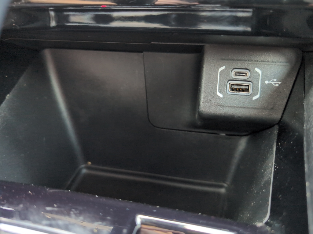 2023 Jeep Compass Altitude photo 22