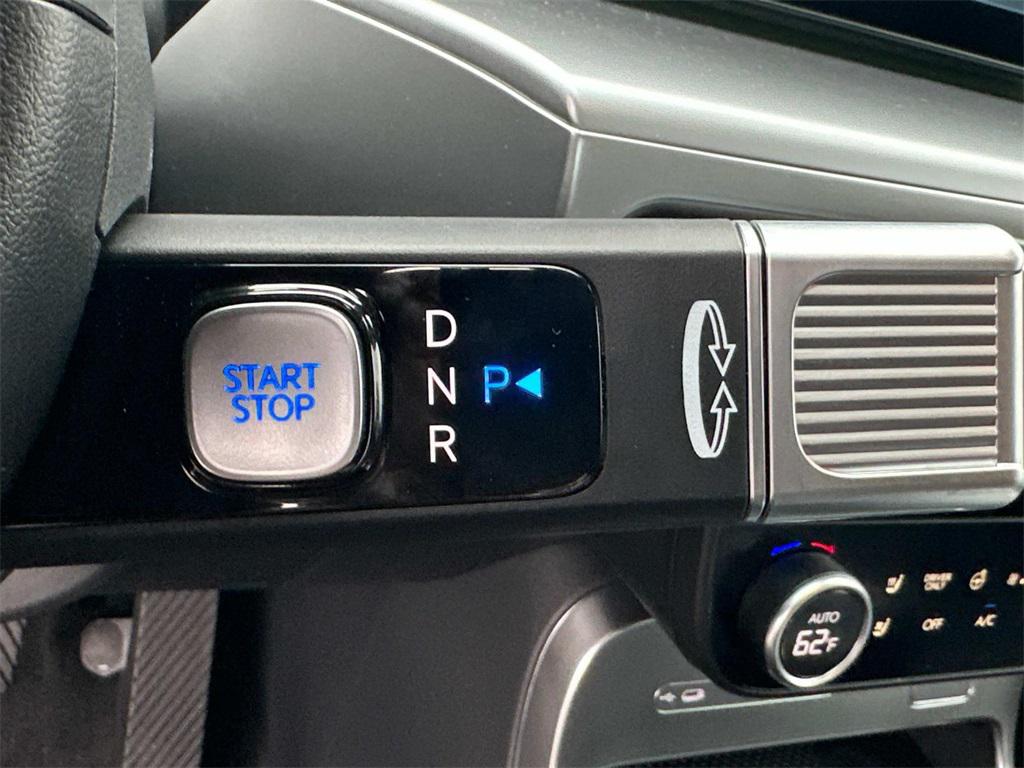 2026 Hyundai Ioniq SEL photo 21