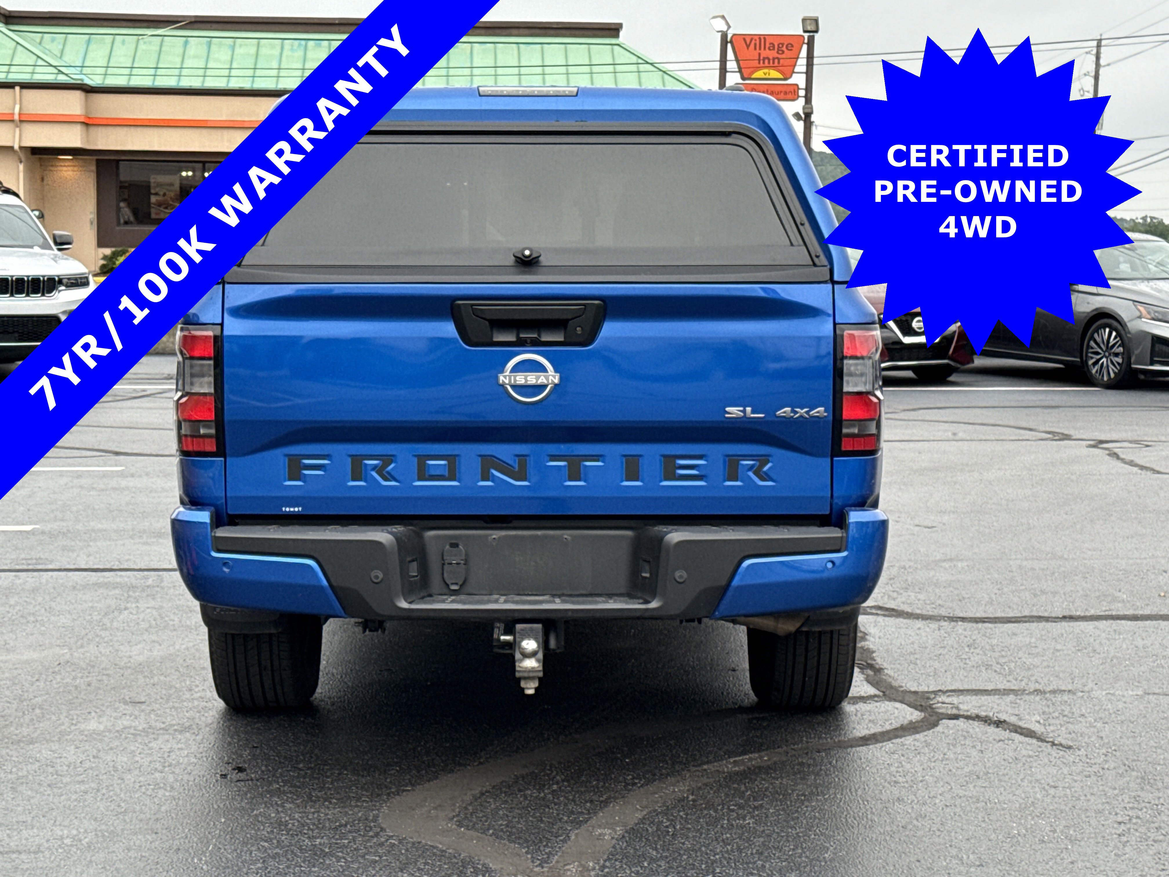 2024 Nissan Frontier SL photo 4