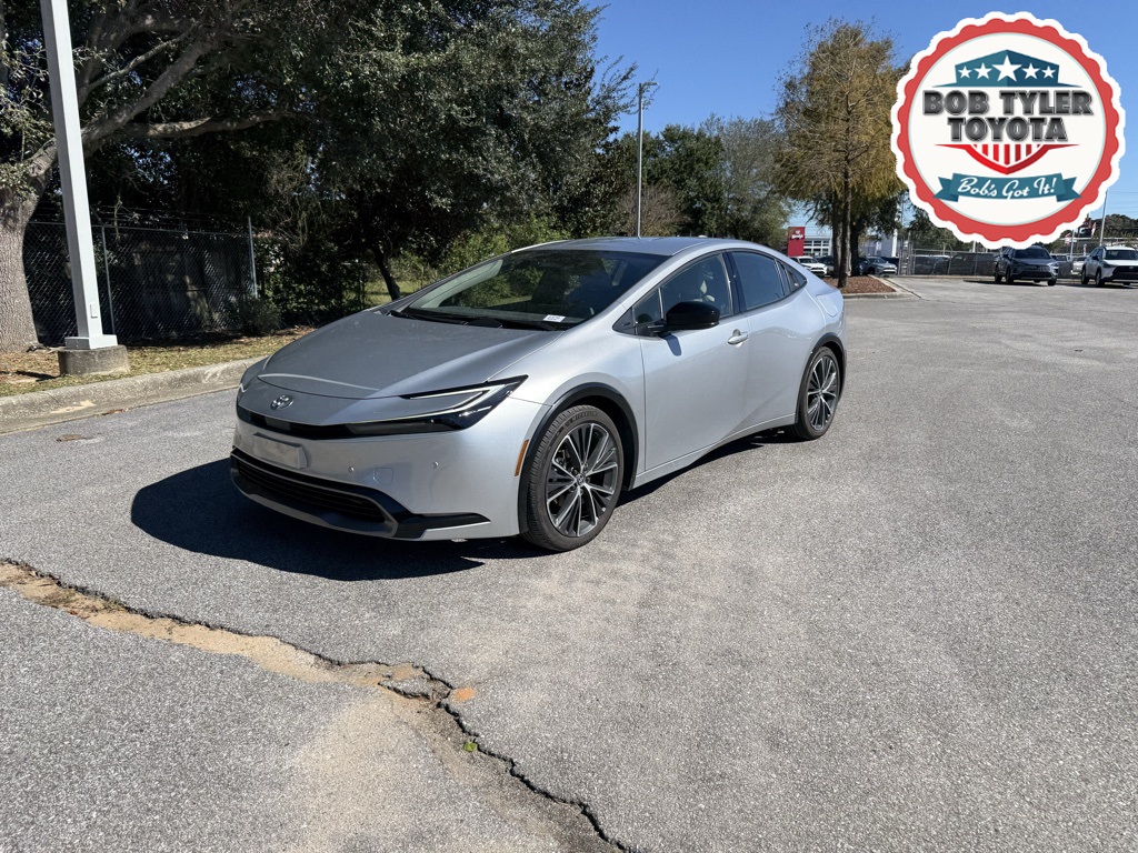 2023 Toyota Prius XLE