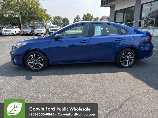 2023 Kia Forte LXS photo 6