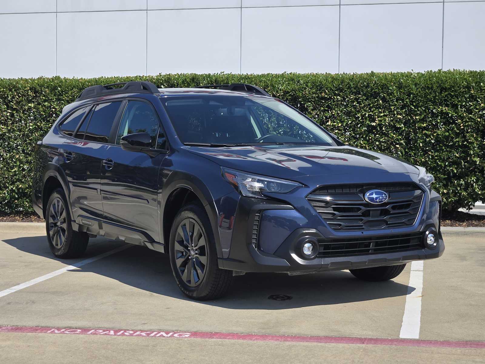 2024 Subaru Outback Onyx Edition photo 3